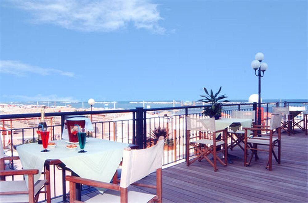 Hotel Strand เบลลาเรีย-อีเจอา มารีนา ภายนอก รูปภาพ